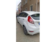 Ford Fiesta 1.4 trend model 2014 model 202000 binde
