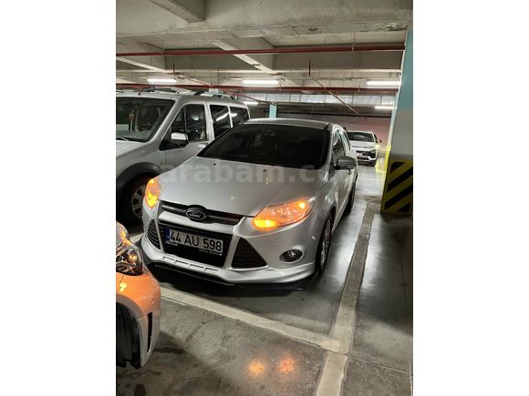 Sahibinden Ford Focus 1.6 TDCi Style 2012 Model  95.800 km