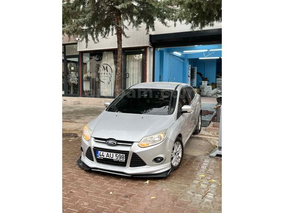 Sahibinden Ford Focus 1.6 TDCi Style 2012 Model  93.067 km Gri (titanyum)