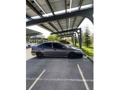 Sahibinden Renault Laguna 1.8 RXE 2000 Model 