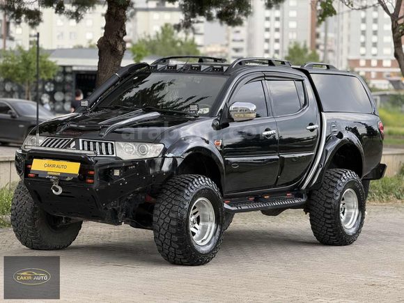 ÇAKIR AUTO'DAN KURULU L200 4*4 KOLTUK ISITMA