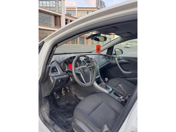 Sahibinden Opel Astra 1.6 Edition 2012 Model