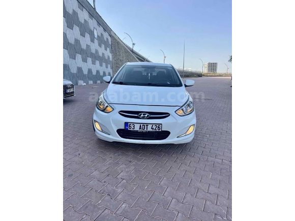 Sahibinden Hyundai Accent Blue 1.6 CRDI Mode Plus 2015 Model 