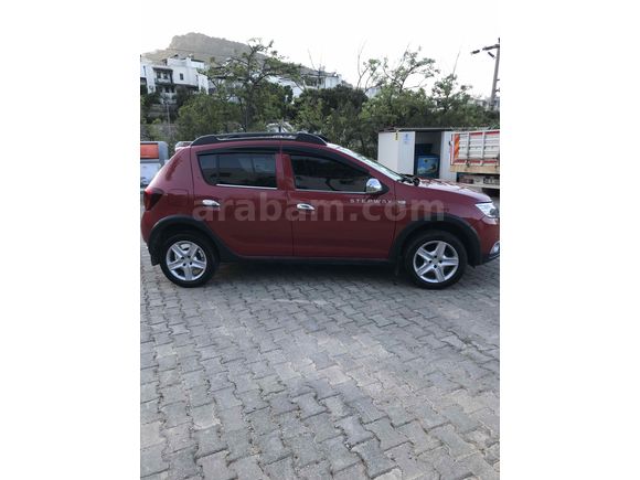 Sahibinden Dacia Sandero 1.5 dCi Stepway 2017 Model 