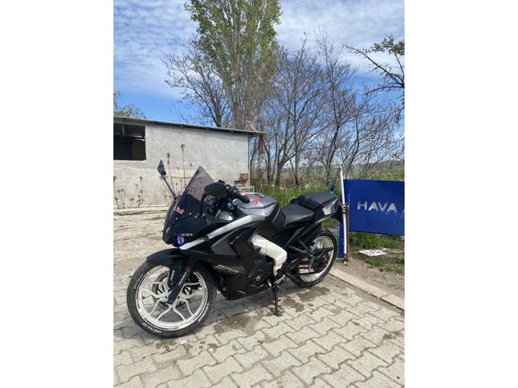 Sahibinden Bajaj Pulsar 200 RS Çorum
