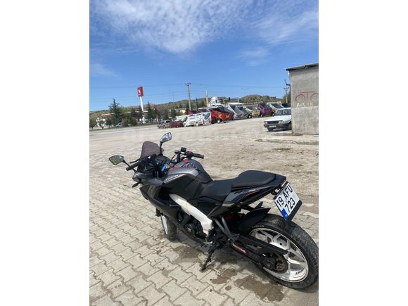 Sahibinden Bajaj Pulsar 200 RS Çorum