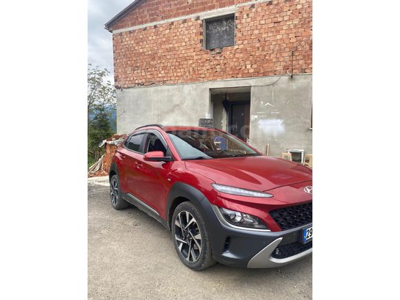 Sahibinden Hyundai Kona 1.6 CRDI Elite Smart 2020 Model 2021 çıkışlı trafiğe 120.000 km Kırmızı