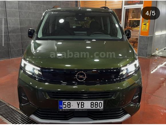 Sahibinden Opel Combo Life 1.5 D ultimate 2024 Model CAM TAVANLI
