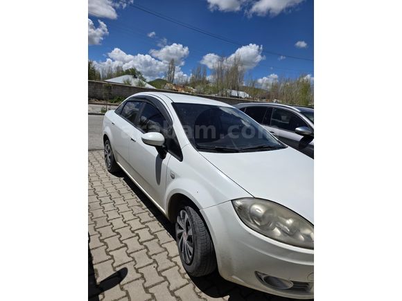 Sahibinden Fiat Linea 1.3 Multijet Active Plus 2015 Model  171.150 km Beyaz