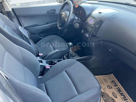 BUSE OTOMOTİV İ30 1.6 DİZEL 108000KM DE