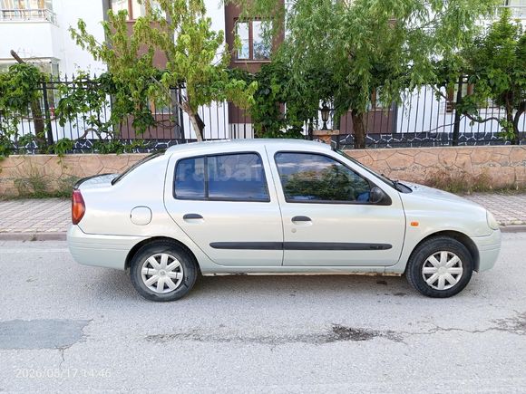 Sahibinden Renault Clio 1.4 RNA 2000 Model