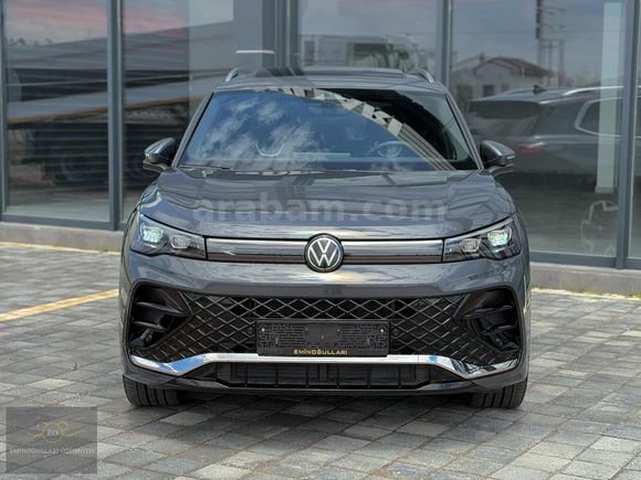 EMİNOĞULLARINDAN HATASIZ BOYASIZ TIGUAN R-LİNE 25.000 KM