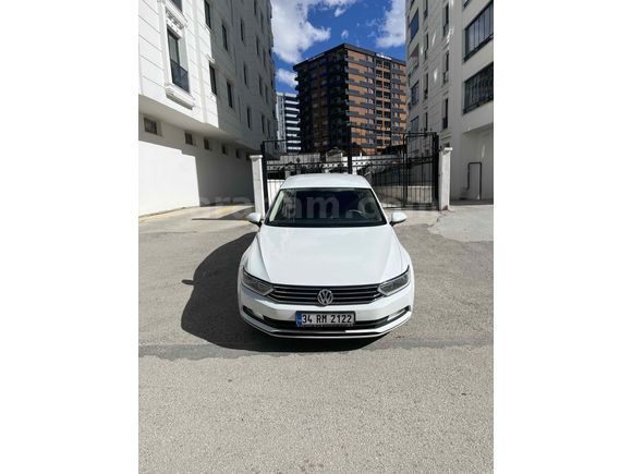 Sahibinden Volkswagen Passat 1.4 TSi BlueMotion Trendline 2016 Model  95.000 km Beyaz