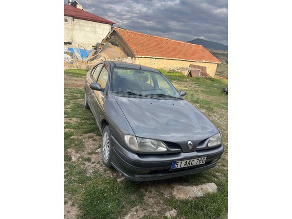 Sahibinden Renault Megane 1.6 RTE 1998 Model 
