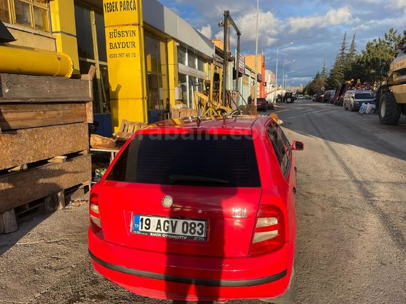 Sahibinden Skoda Fabia 1.4 Classic 2001 Model  249.000 km Kırmızı