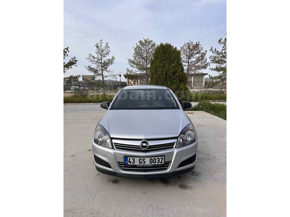 Sahibinden Opel Astra 1.6 Esentia 2013 Model  219.500 km Gri (Gümüş)