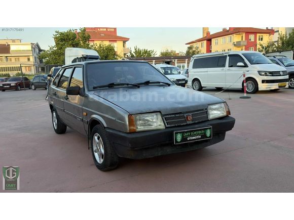 1993 LADA SAMARA