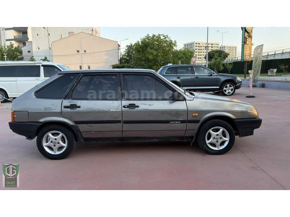 1993 LADA SAMARA