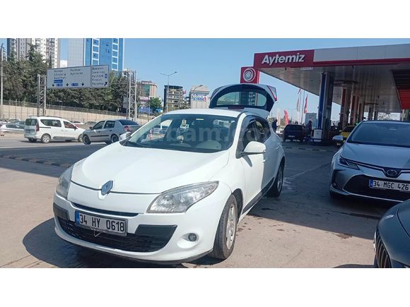 Sahibinden Renault Megane 1.5 dCi Expression 2012 Model