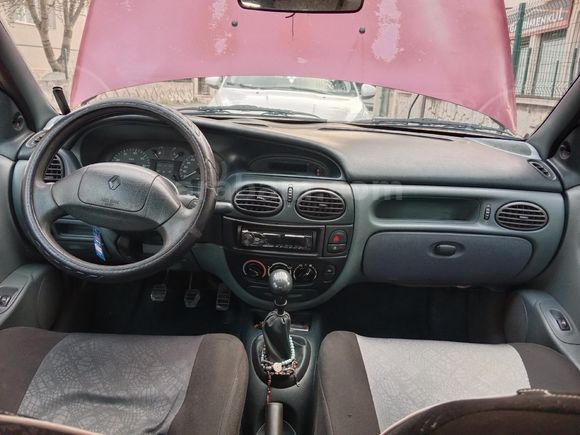 Sahibinden Renault Megane 1.6 RTE 1999 Model