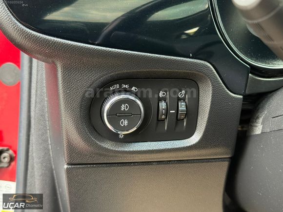 UÇAR'DAN..2021 OPEL CORSA ELEGANCE 1.2 T OTOMATİK CAM TAVANLI ..