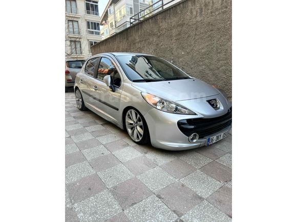 Sahibinden Peugeot 207 1.4 HDi Trendy 2008 Model  325.000 km Gri (Gümüş)