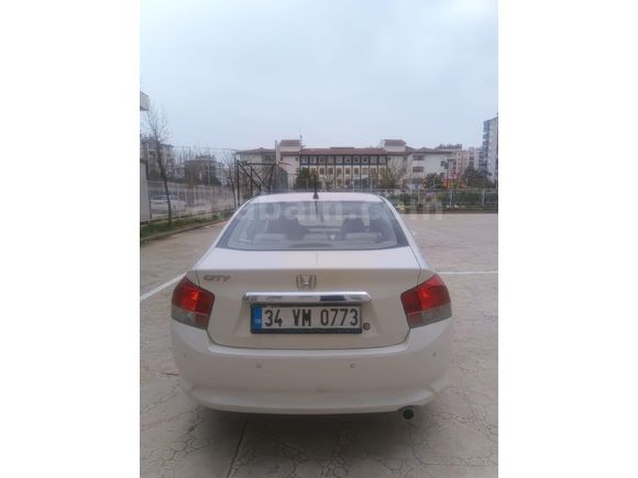 Sahibinden Honda City 1.4 LS 2011 Model