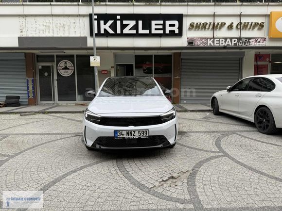 OPEL CORSA 1.2 T GS CAM TAVAN OTOMATİK HATASIZ