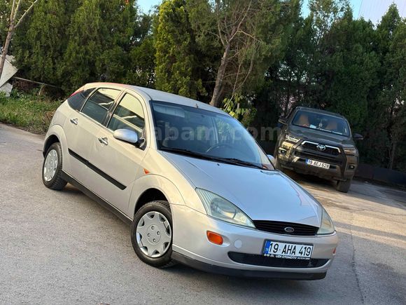Sahibinden Ford Focus 1.6 Ambiente 2001 Model 
