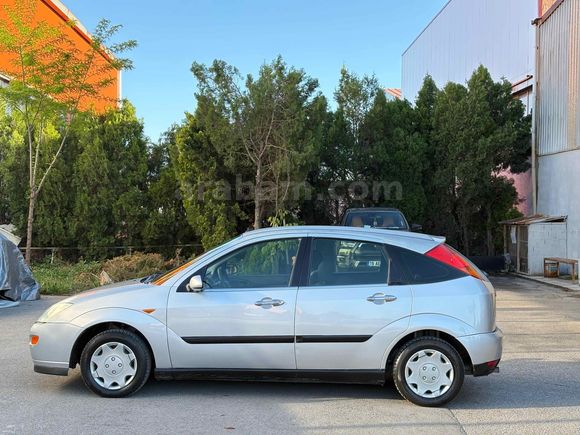 Sahibinden Ford Focus 1.6 Ambiente 2001 Model 