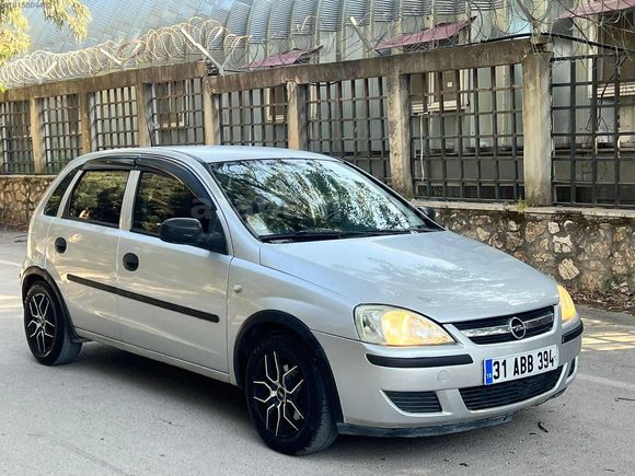 2004 Model Opel Corsa 1.3 CDTI Essentia