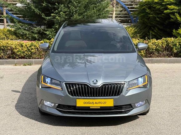 Sahibinden Skoda SuperB 1.6 TDI Prestige 2016 Model  230.000 km Gri (Gümüş)