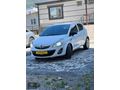 Bakımlı Opel Corsa Royal Group'tan