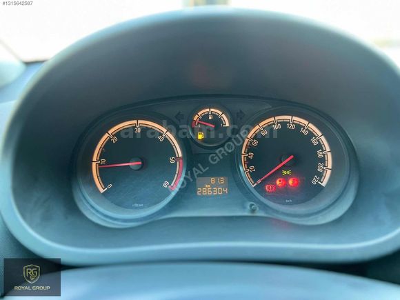 Bakımlı Opel Corsa Royal Group'tan