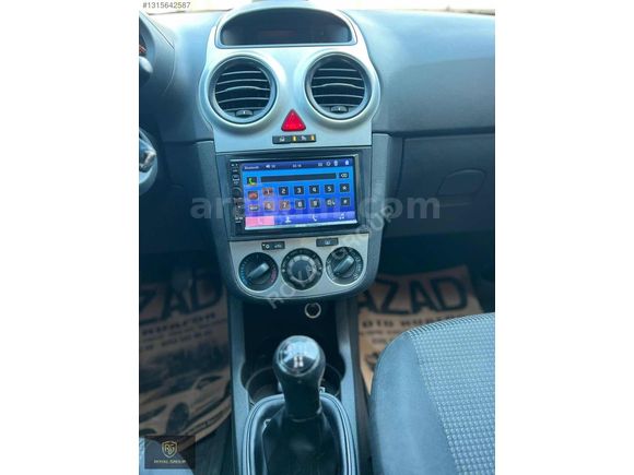 Bakımlı Opel Corsa Royal Group'tan