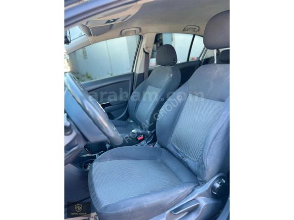 Bakımlı Opel Corsa Royal Group'tan