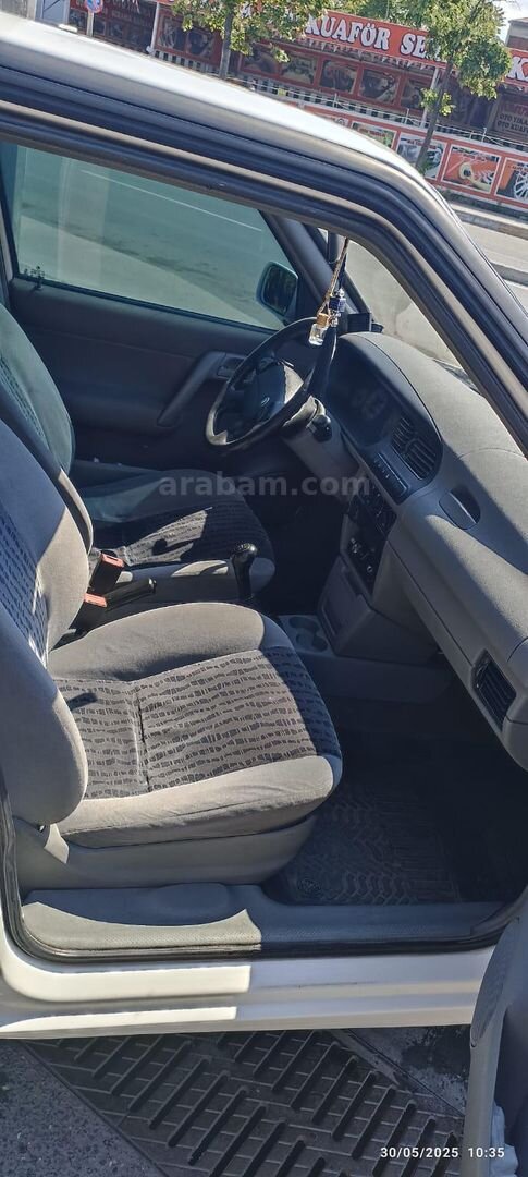 Sahibinden Skoda Felicia 1.3 2001 Model İstanbul 238.000 km Beyaz 1
