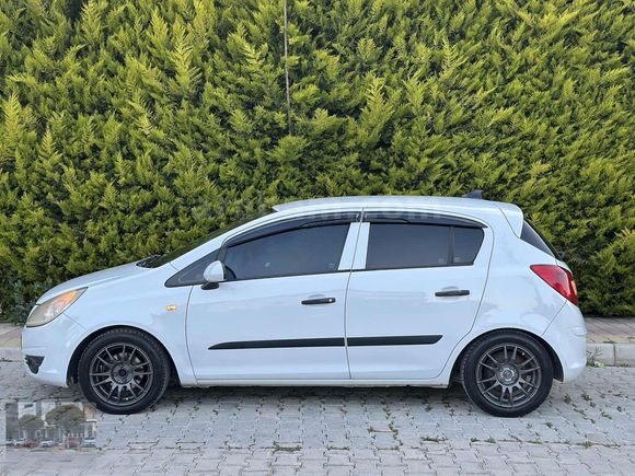 BRK AUTO| 2008 HATASIZ BOYASIZ OPEL CORSA 1.3 CDTİ