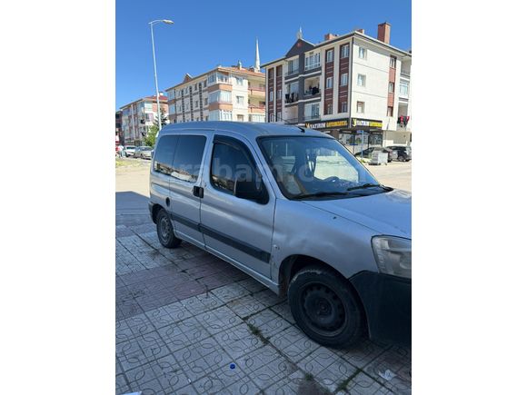 Sahibinden Peugeot Partner 1.9 D 2006 Model