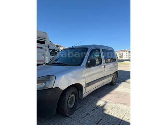 Sahibinden Peugeot Partner 1.9 D 2006 Model