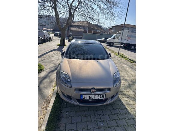 Temiz aile aracım satılık