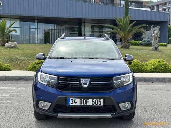 B Y K M O T O R S'tan Dacia Sandero Stapway TEMİZ AİLE ARACI