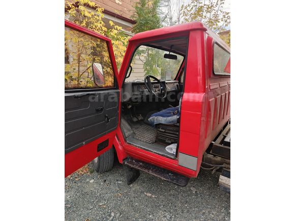 ford connect tarzı binek araçlarla takas olur