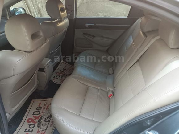 Sahibinden Honda Civic 1.6i VTEC Elegance 2011 Model Kocaeli