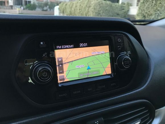 Sahibinden Fiat Egea  lounge siyah