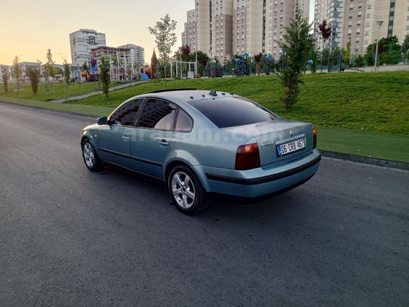 hastasına temiz ve diri Passat