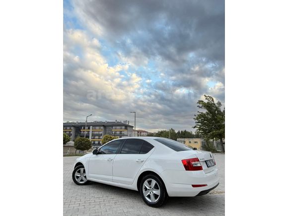 Sahibinden Skoda Octavia 1.6 TDI Optimal 2014 Model