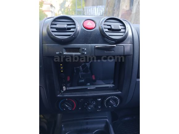 Sahibinden Isuzu D-Max 2.5 4x2 2012 Model 