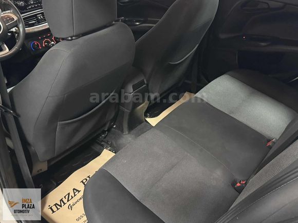 İMZA PLAZA'DAN 2019 FİAT EGEA OTOMATİK 1.6MULTİJET EASY PLUS