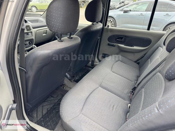 PROF MOTORS'DAN 2005 Clio Symbol 1.4 16V Expression 82 BİN KM